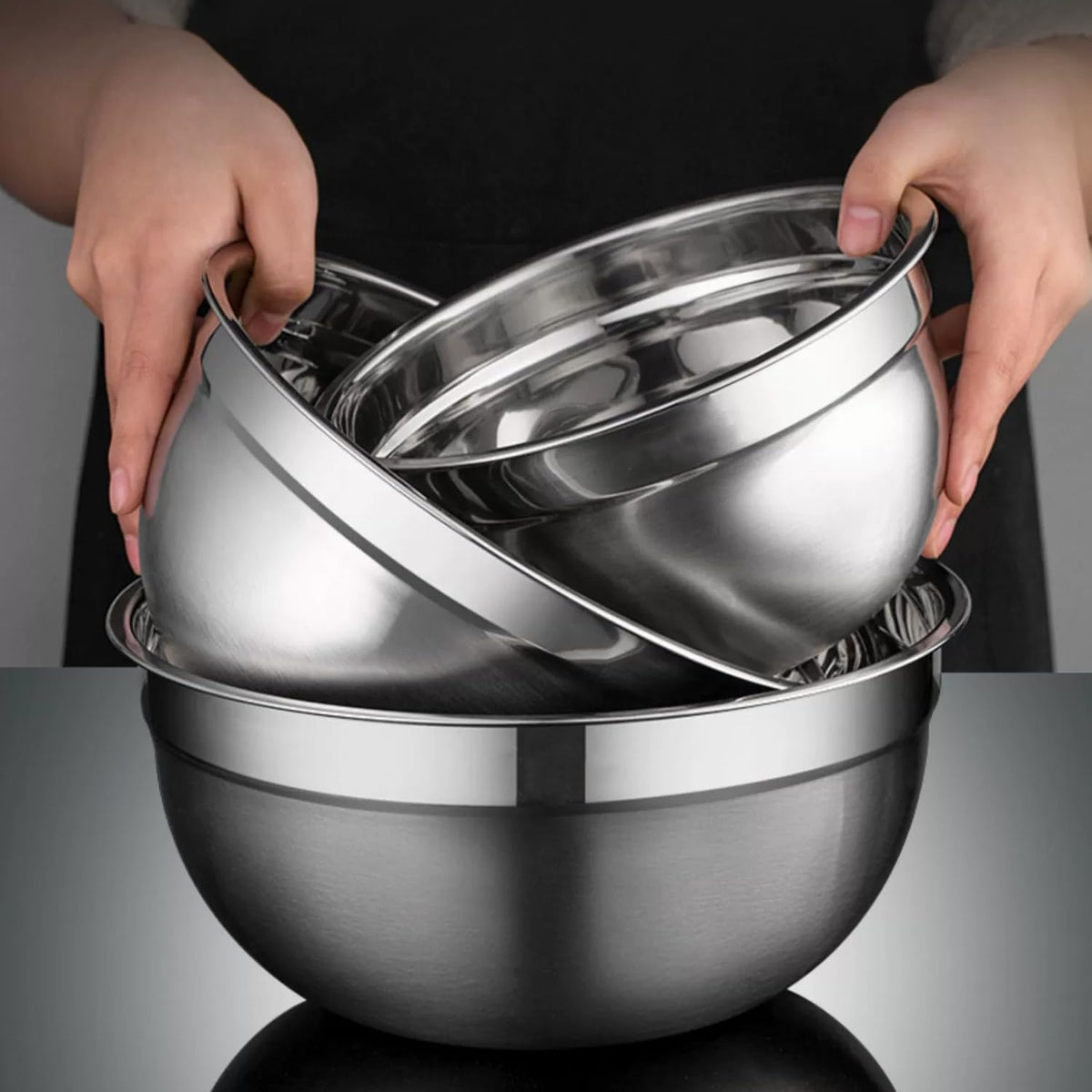 MIKULA bowls are dishwasher safe for easy cleanup