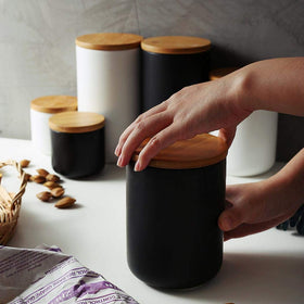 MilkyWay sealing canister makes a practical gift for home cooks.