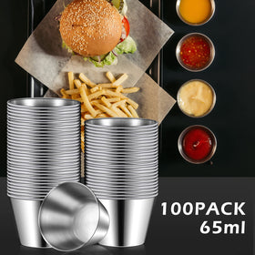 Mimorou rounded rim dipping bowls prevent spills during service.