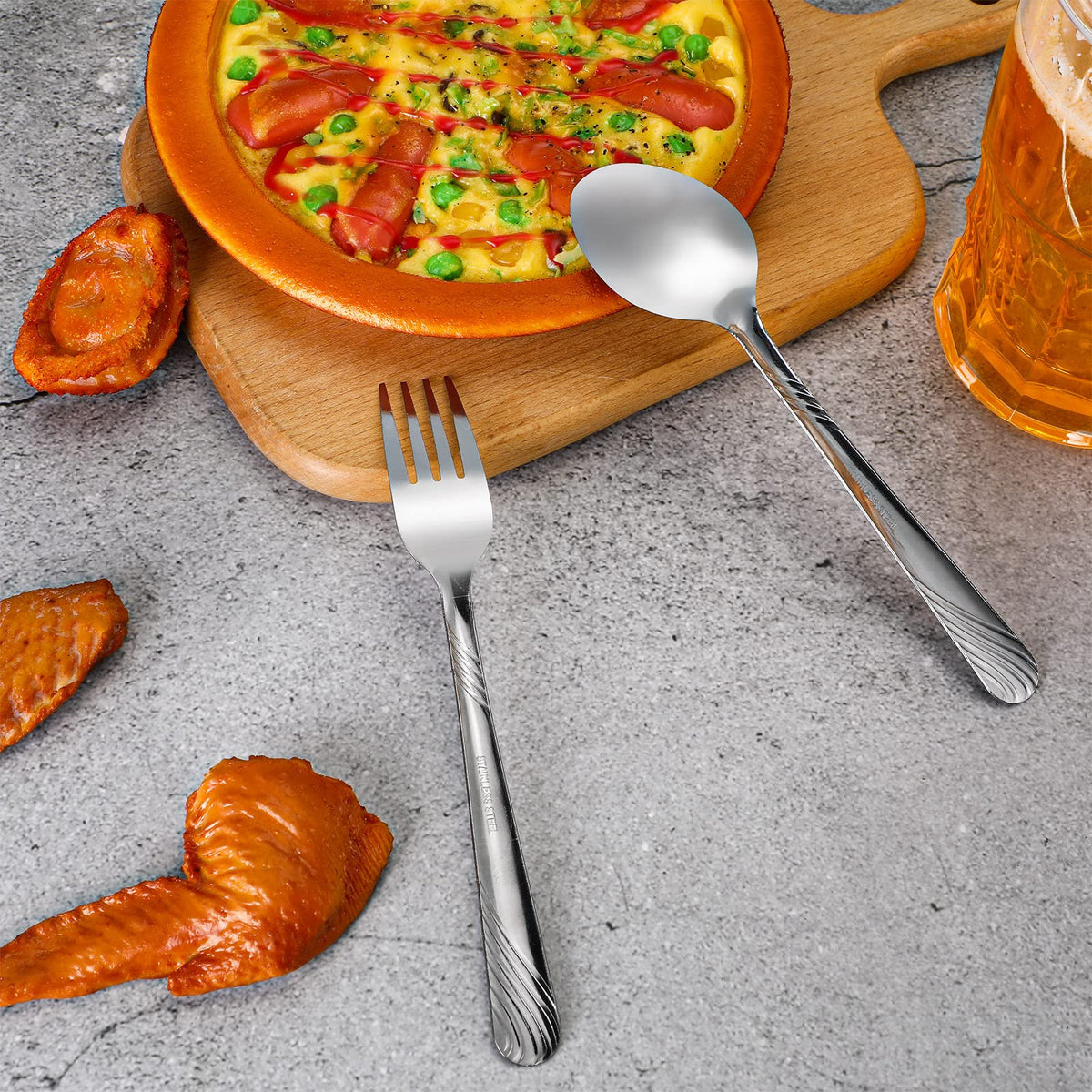 Minatee tabletop silverware completion with a sleek, modern look