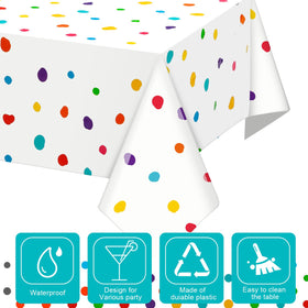Mindsoft Disposable Plastic Tablecloth demonstrates quick setup and mess-free events.