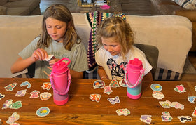 Mininoo insulated bottle 16oz maintains temperature for hours during play