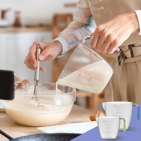 Minteem oval-end spoons fit spice jars and prevent spills.