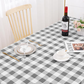 Misaya gingham pattern tablecloth suited for holidays, dinners, or housewarmings.
