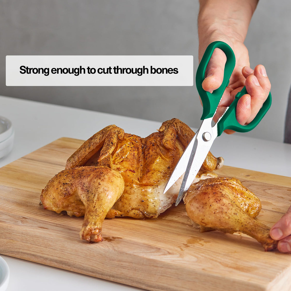 Misen German stainless steel construction for lasting durability.
