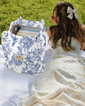 Miss Adola tote inner-pocket keeps keys and phone organized on the go
