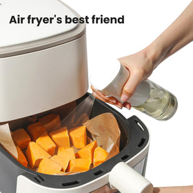 Mistifi Oliver Oil Sprayer suitable for oil, vinegar, and soy sauce uses.
