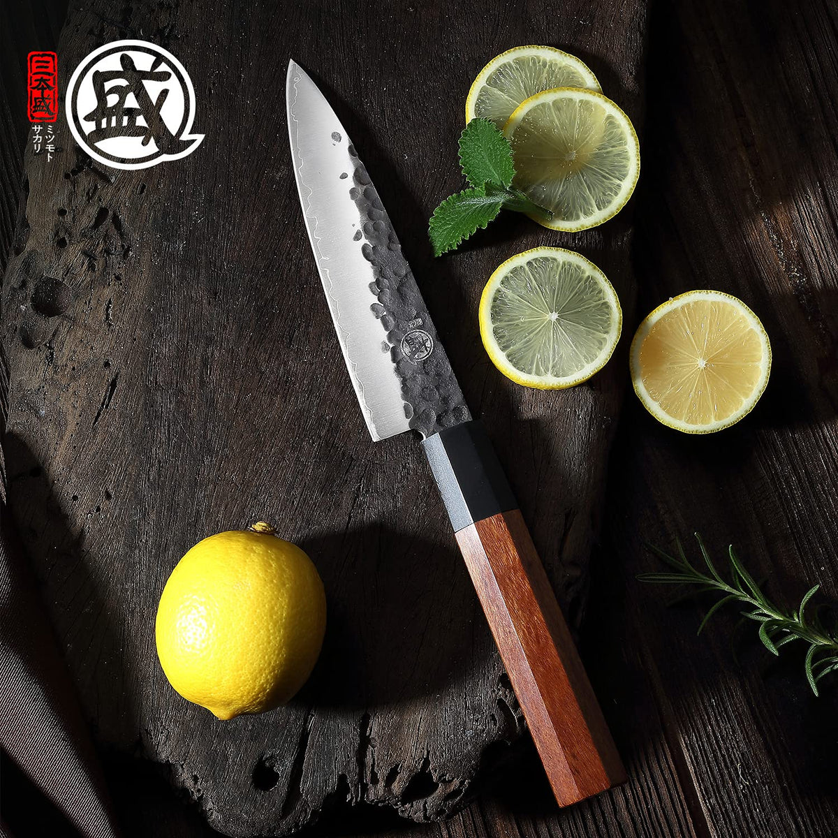 MITSUMOTO SAKARI 3-layer steel 9CR18MOV blade close-up