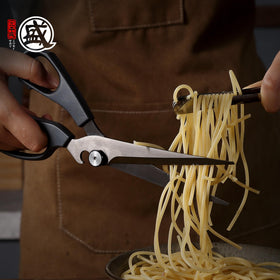 MITSUMOTO SAKARI easy-clean surface simplifies washing after use.