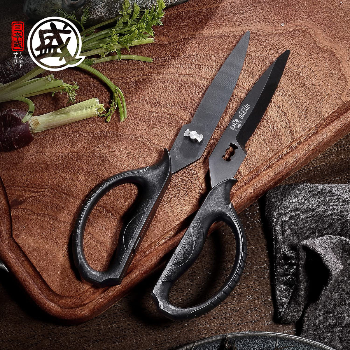 MITSUMOTO SAKARI versatile for daily kitchen tasks.