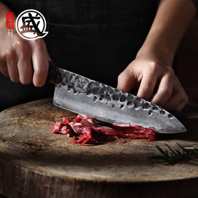MITSUMOTO SAKARI edge close-up shows precision and craftsmanship