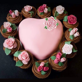 Mity rain fondant rose mold ideal for cake toppers and sugarcraft accents.