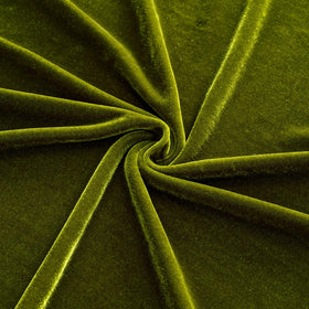 MIULEE tablecloth is machine-washable for easy care after gatherings