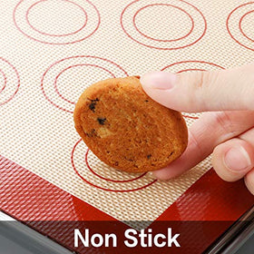 M MCIRCO 6-piece set covers baking, cooling, and matting needs.