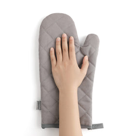MMIAOYAN oven mitts with dishwasher-safe cleaning and durable cotton lining for easy care