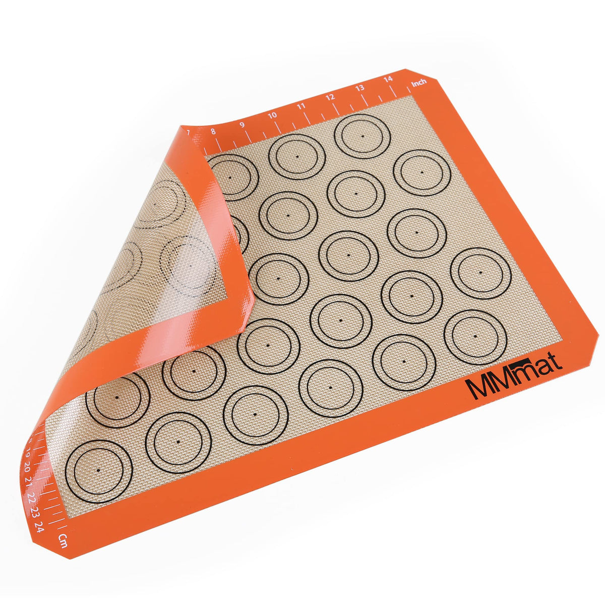 MMMAT close-up of non-stick surface highlighting durability for easy release