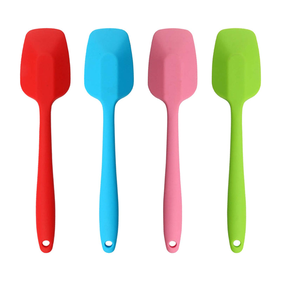 MOACC silicone spatulas 10.6-inch set for precise pouring and scraping in everyday cooking