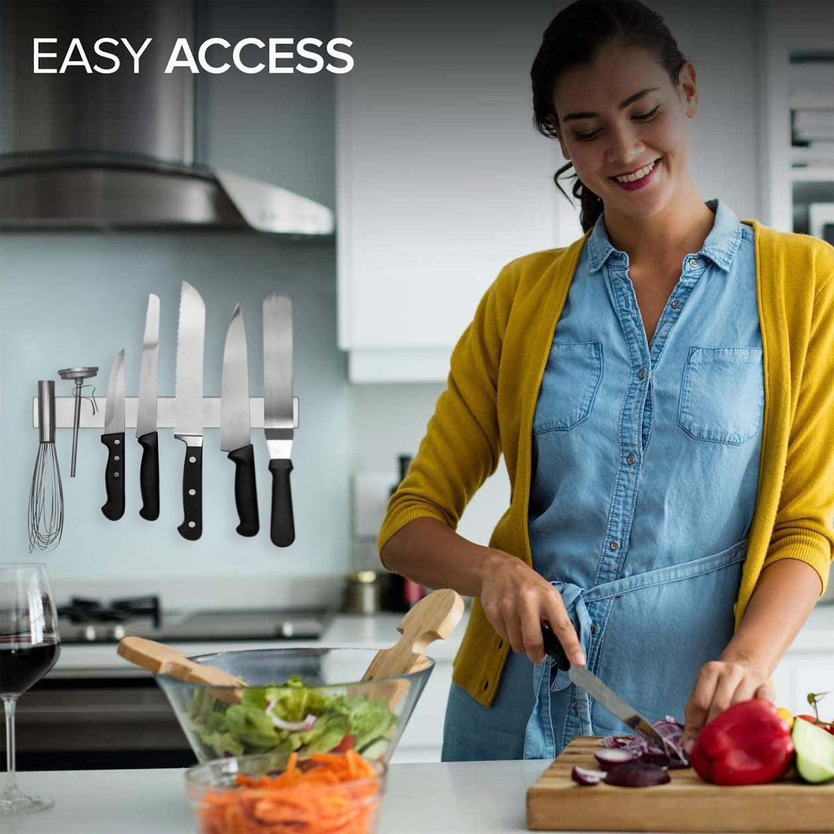 Modern Innovations 14-inch knife bar supports even large knives firmly.