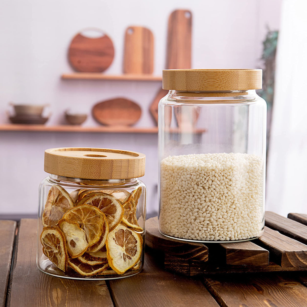 Moladri 750ml jar stores spices or snacks with airtight seal.