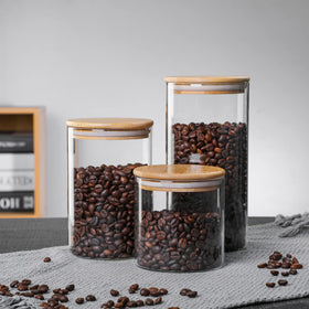 MOLFUJ clear glass shows contents and adds a decorative touch to kitchens.