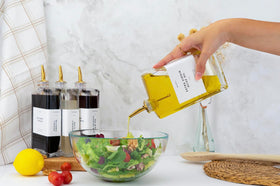 Molimoli multiuse bottles suited for oil, soy sauce, vinegar, and more.