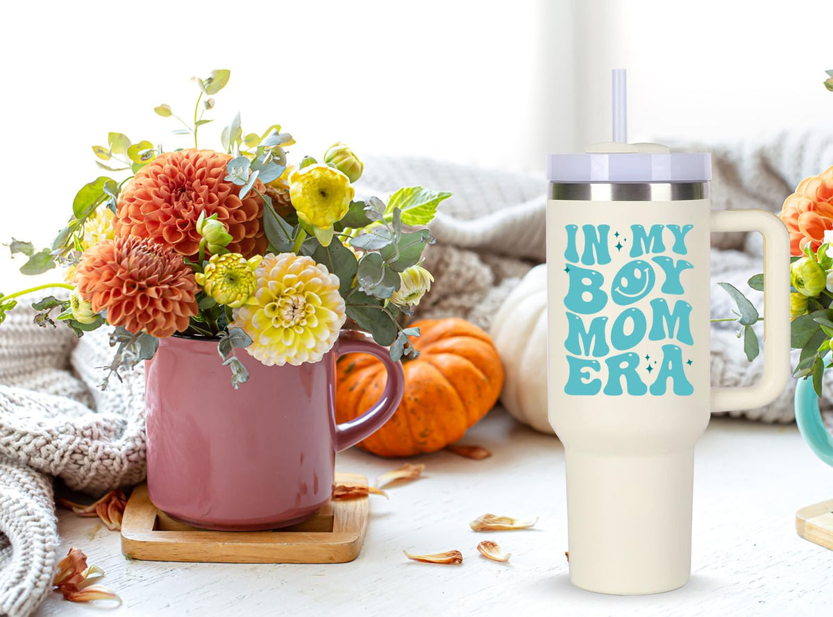 momocici tumbler fits most car cup holders for easy transport.