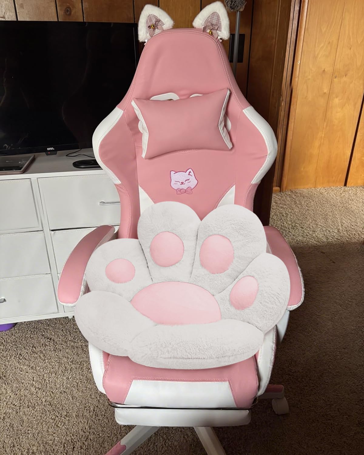 Moonbeekki gaming-chair compatibility demonstrates ideal use during long sessions