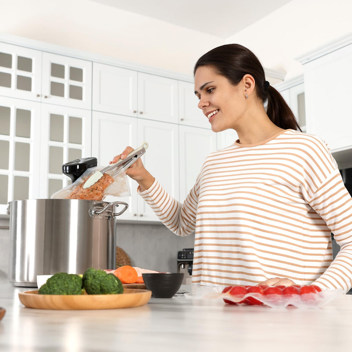 Moretoes storage solution for vegetables, seafood, meat, and grains