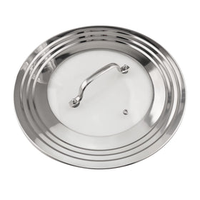 Morikavo universal lid fits a 9-inch skillet, sealing moisture and flavor effectively.