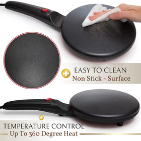 Moss & Stone crepe-maker dipping plate included for easy batter transfer