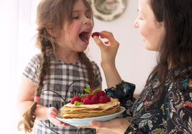 Moss & Stone portable crepe maker ideal for pancakes and tortillas.