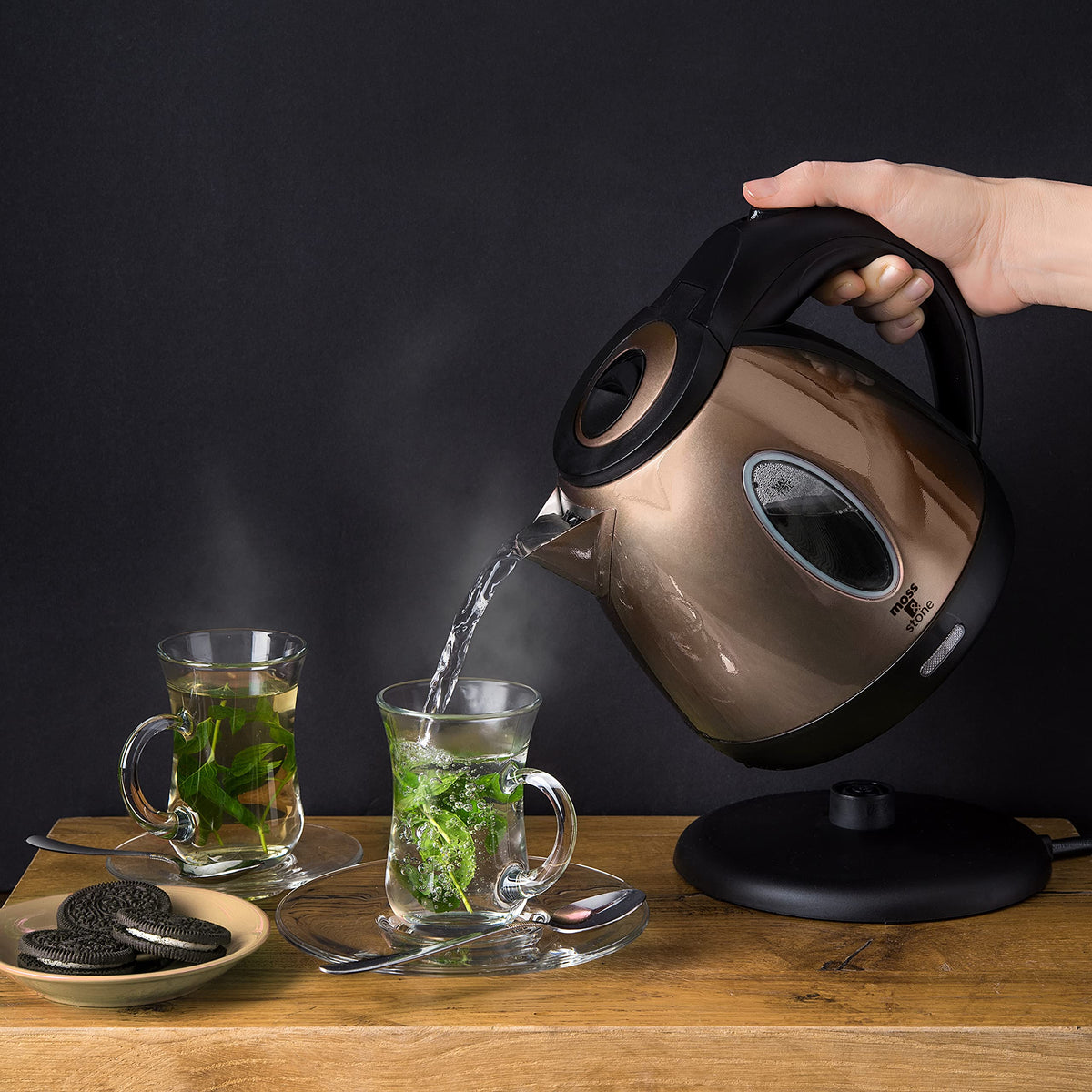 Moss & Stone compact one-point-two-liter capacity kettle for small servings.