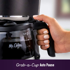 Mr. Coffee auto-pause function enables a safe mid-brew pour.
