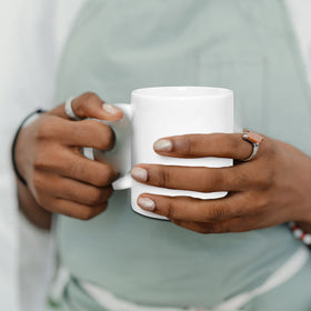 MR.R microwave-safe mug feature for quick reheating of beverages
