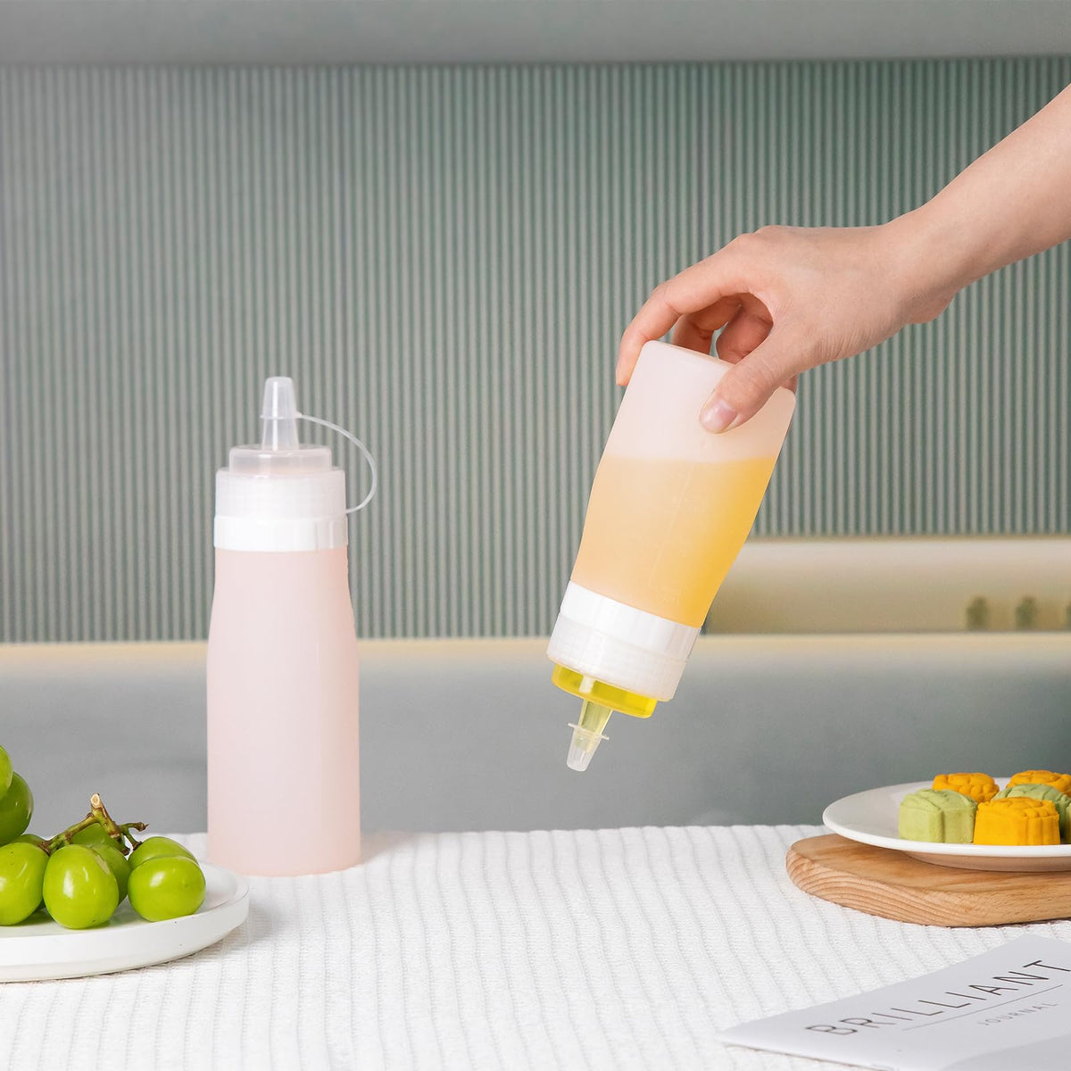 BPA-free silicone bottle keeps kitchen safe and hygienic.