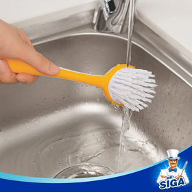 MR.SIGA Round Dish Brush 25 cm length reaches tall pans.