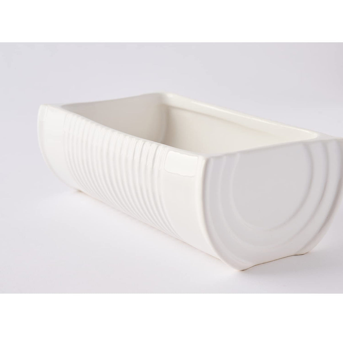 Mud Pie cranberry serving dish with vintage-style spatula server for easy serving