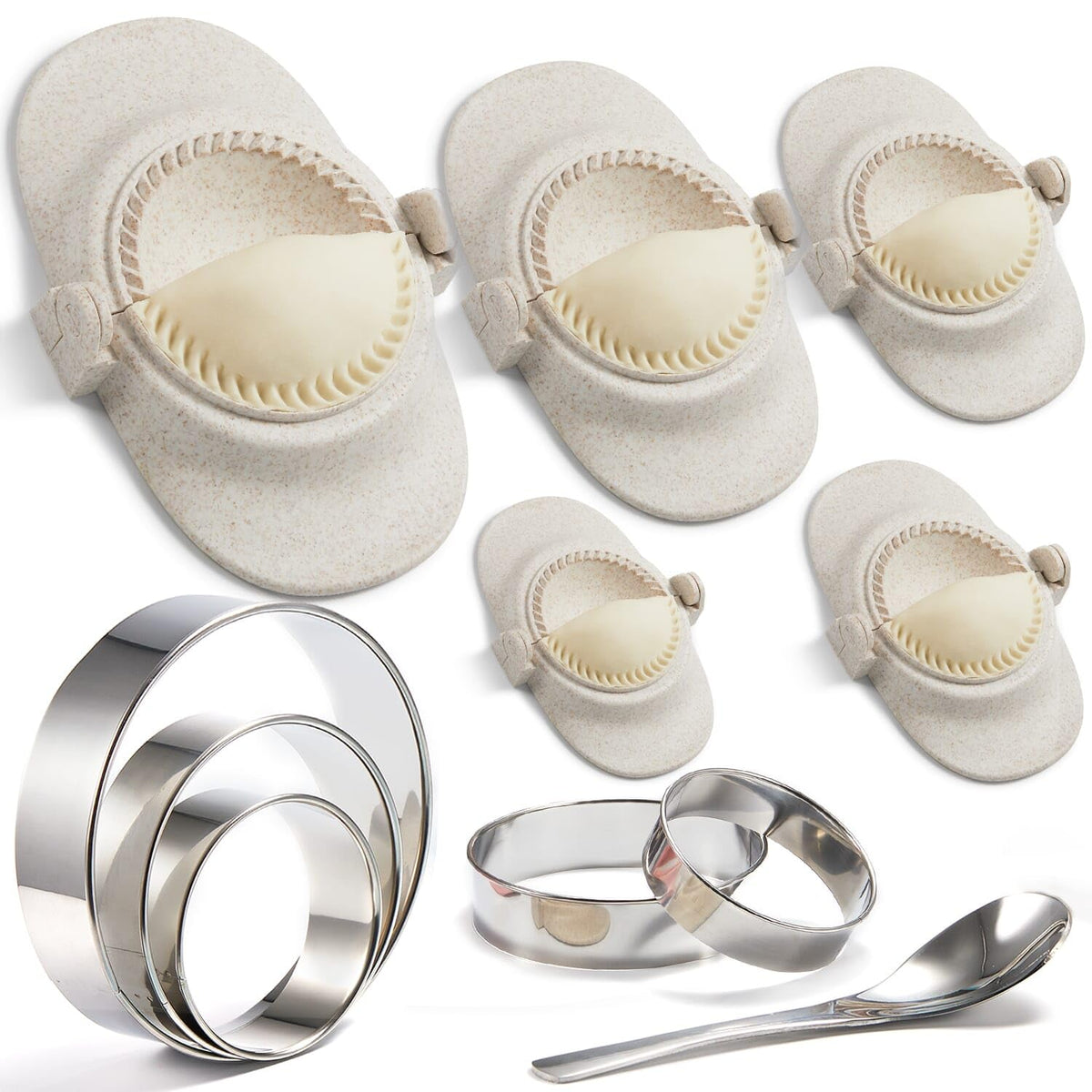 MUMSUNG 6-inch empanada press with deep belly for larger fillings.