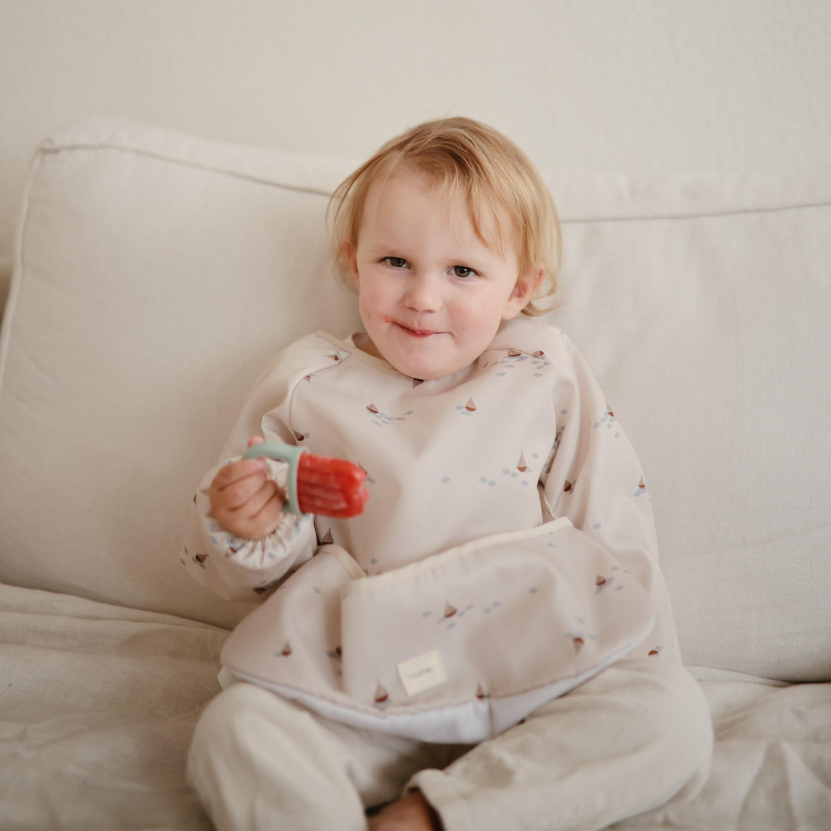 Mushie Cambridge Blue tray adds cheerful style to homemade pops for kids.