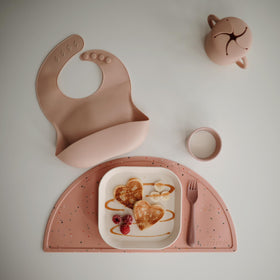 Mushie Ivory plate with smooth edge for safe dining