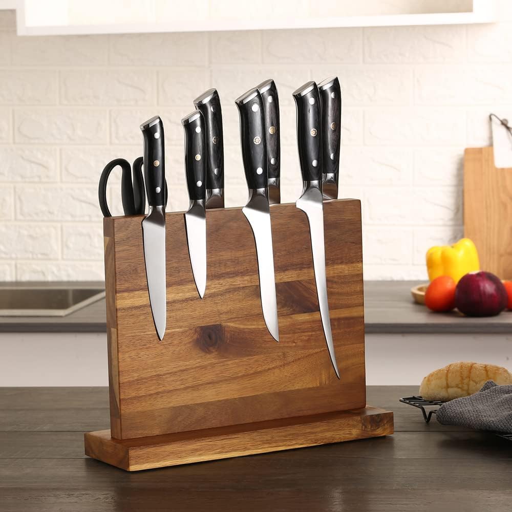 Musifan blade-protective wood contact preserves sharp edges when stored.