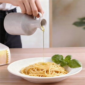 MuyuRise cork stopper seals freshness and blocks dust exposure.