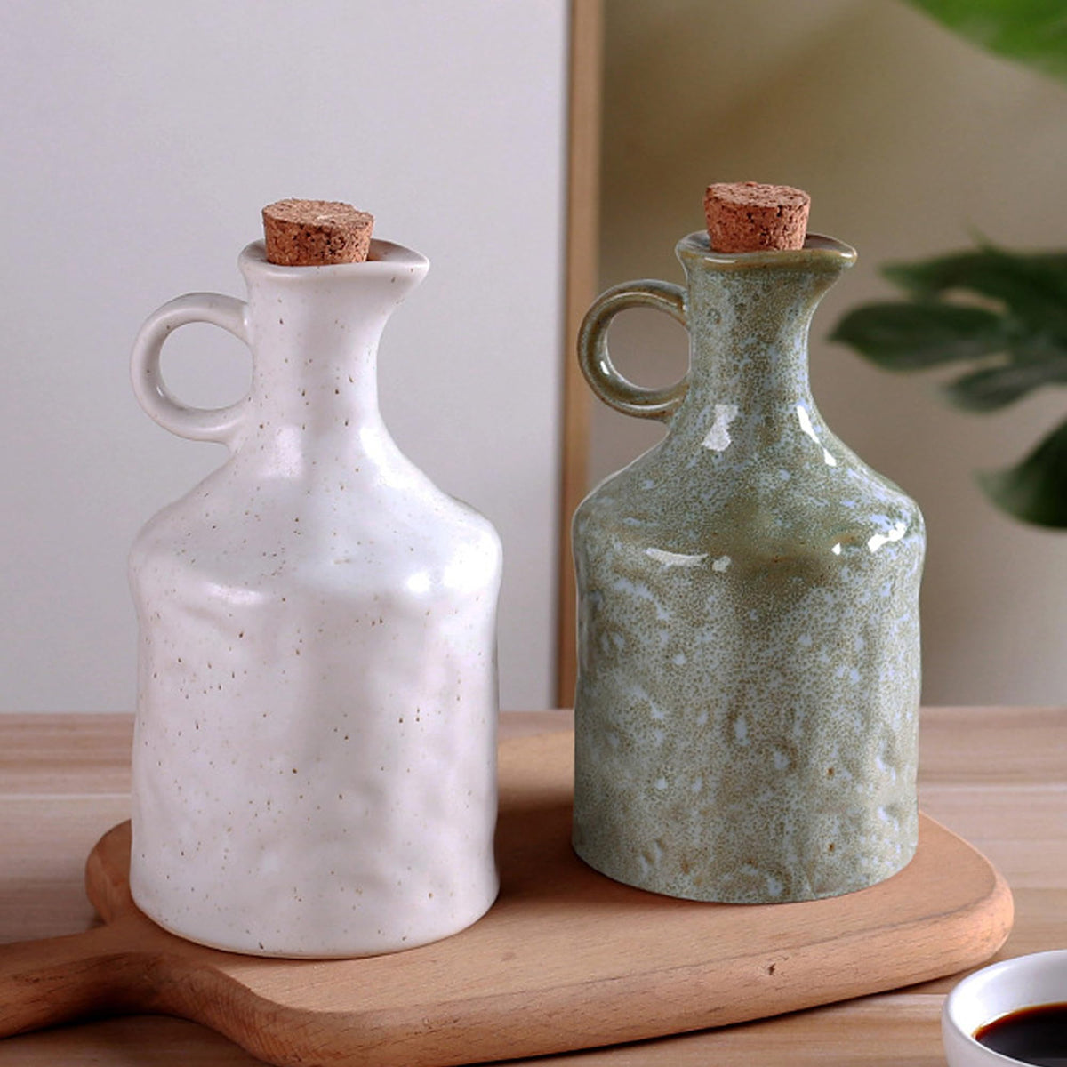MuyuRise at home or professional kitchen-ready dispenser for neat service.