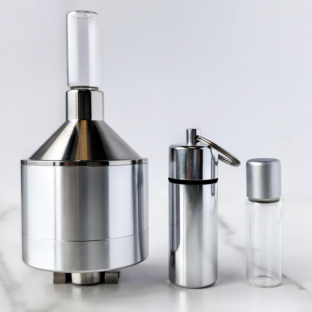 MuYuDaDi Spice Grinder silver, top view, easy-to-clean design for convenient spice prep.