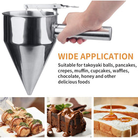 MyLifeUNIT detachable handle enables compact storage and versatile use for pancakes and takoyaki.