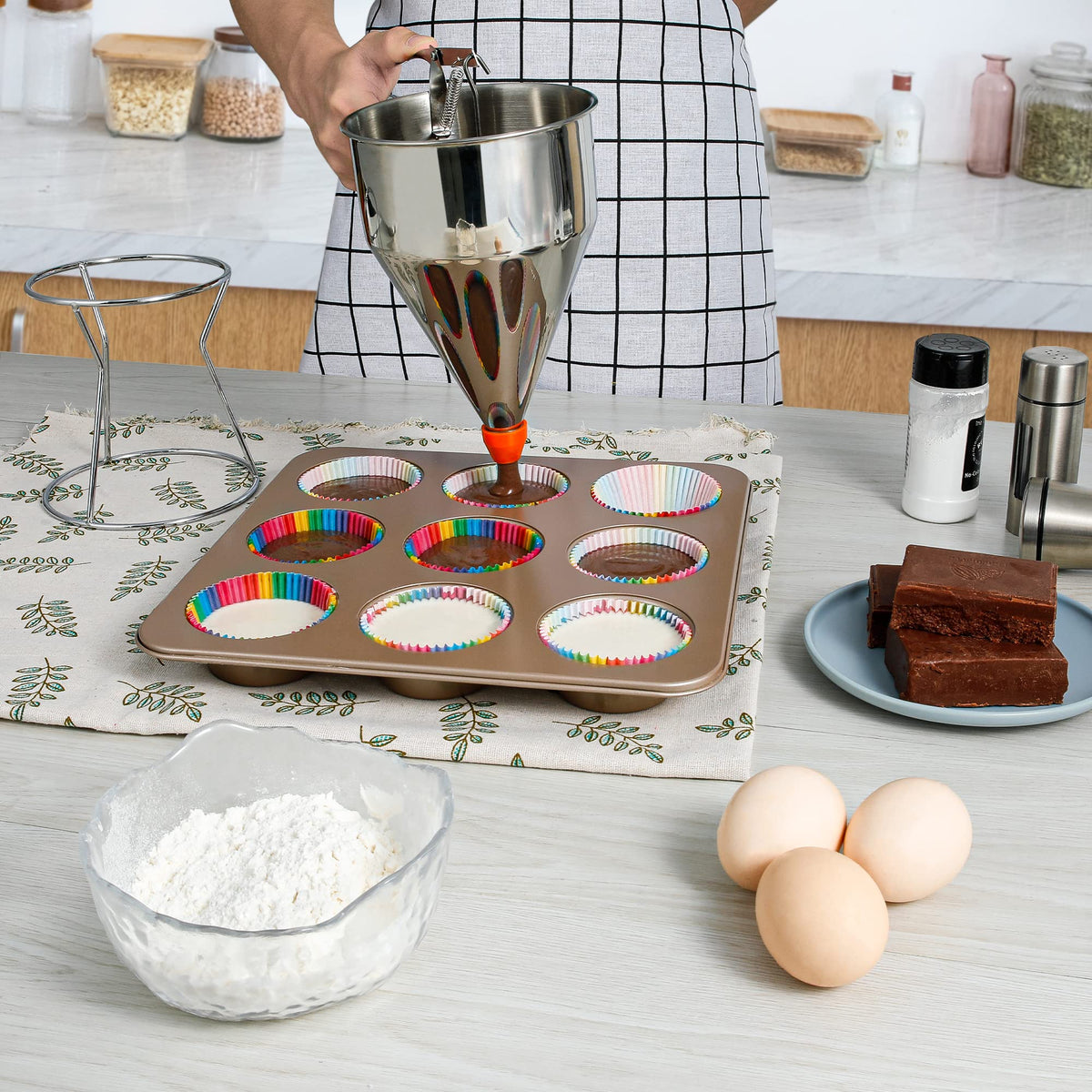 MyLifeUNIT dispenser body with 0.75in mouth for steady batter flow