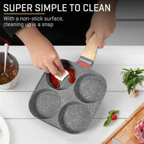 MyLifeUNIT Set includes lid, silicone oil brush, and spatula for mess-free frying