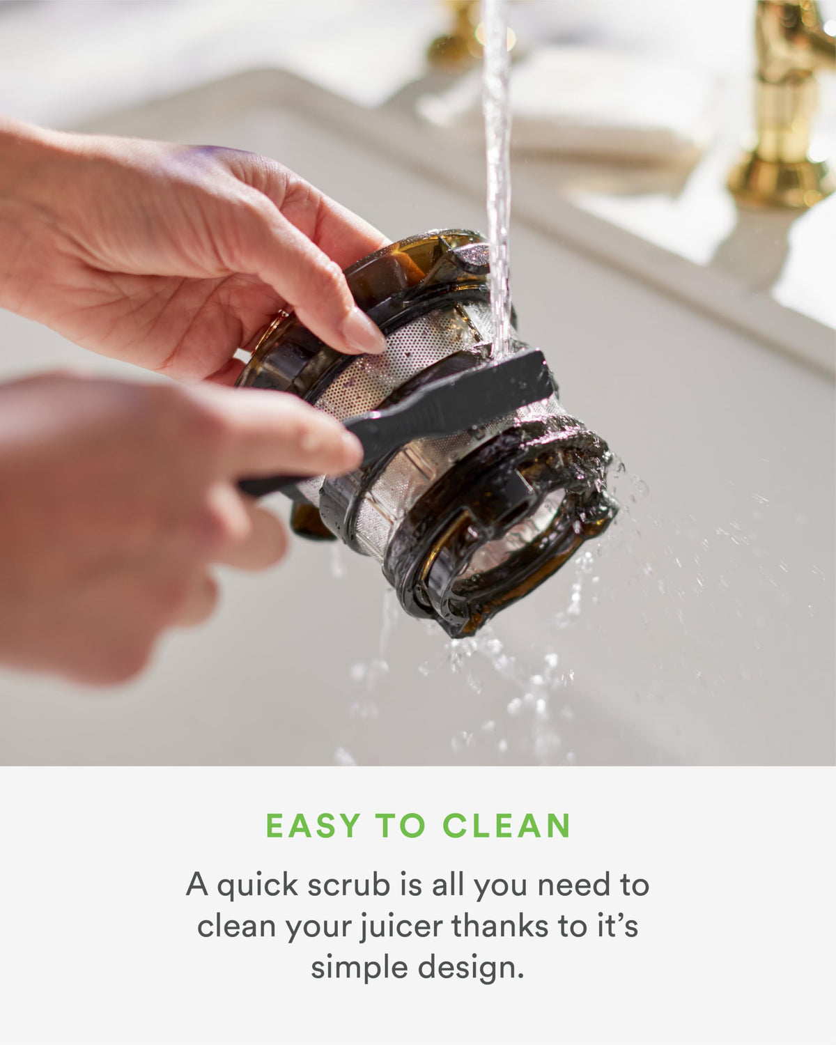 Nama J2 operates at 50 RPM for smooth, slow-press extraction.
