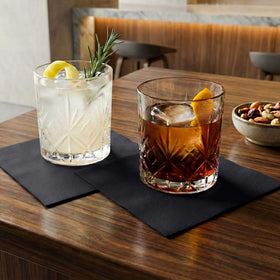 Naperee thick 3-ply napkins deliver strength during busy service moments.