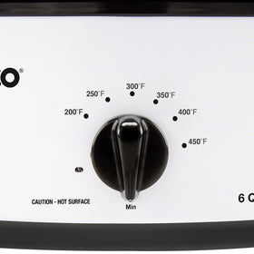 Nesco 4816-14 porcelain enamel finish provides non-stick, easy-to-clean cooking surface.